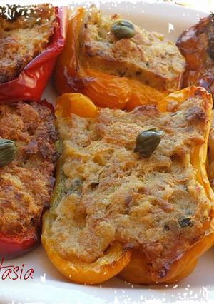 Foto di Peperoni al forno con tonno e capperi