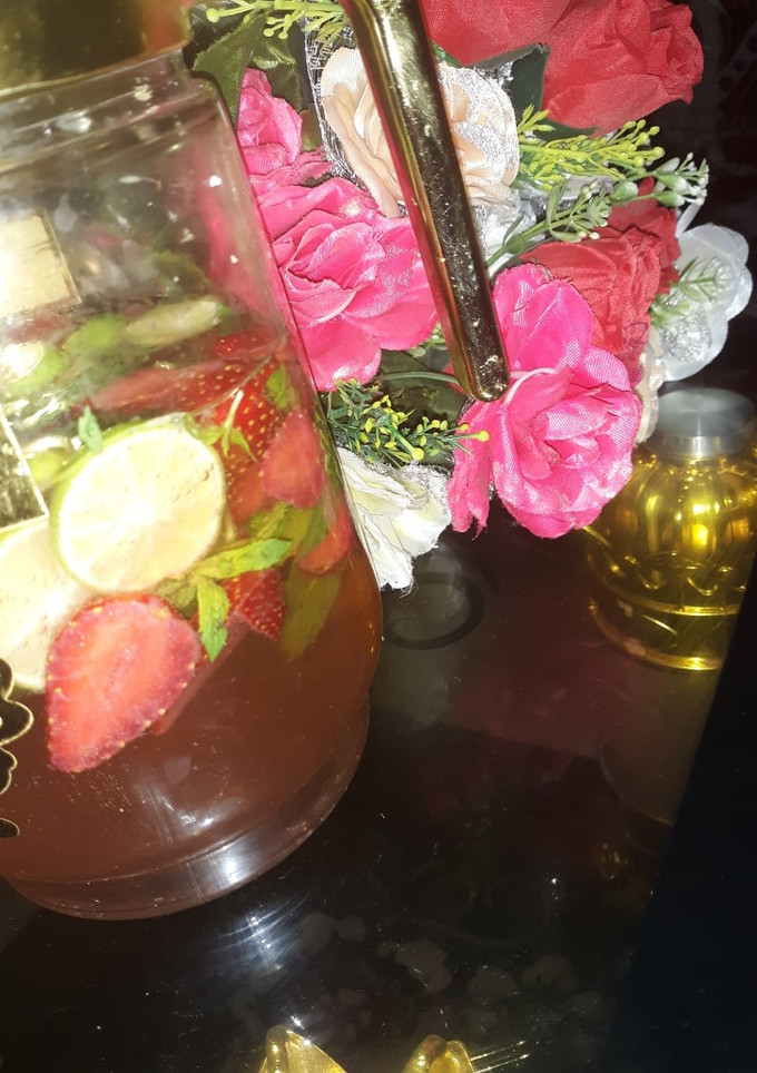 صورة لوصفة شراب موهيتو بالفراولة