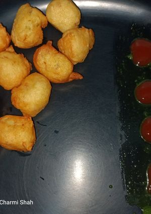 સ્ટફ વડા (Stuff Vada Recipe In Gujarati) રેસીપી મુખ્ય ફોટો