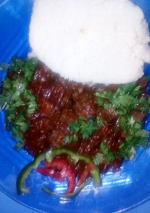 A picture of Stewed liver served with ugali.