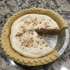 A picture of Peanut Butter Pie.