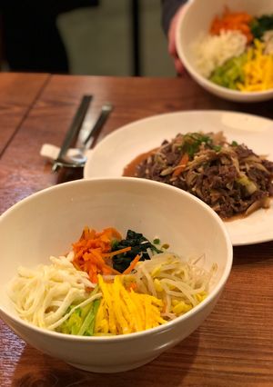 Hình của món Bibimbap rất dễ!.