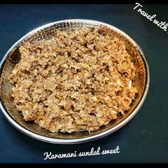 Cowpeas / thatta payir/chowli Sundal/ black eyed peas Sundal A picture of Cowpeas / thatta payir/chowli Sundal/ black eyed peas Sundal.
