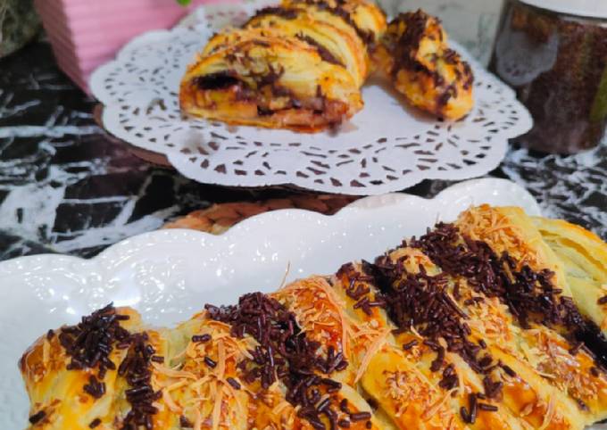 Cara Gampang Membuat Choco Banana ala Malang Strudel Anti Gagal