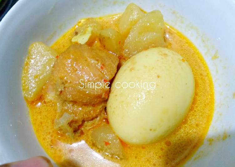 makanan Kari ayam &amp; telur yang Bisa Manjain Lidah