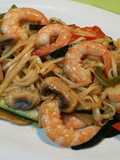 Ramen Noodles with Vegetables and Shrimp