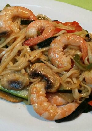 A picture of Ramen Noodles with Vegetables and Shrimp.