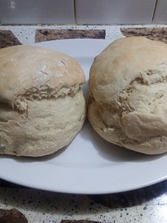 Una foto de Pan casero vegano 🌱🍞