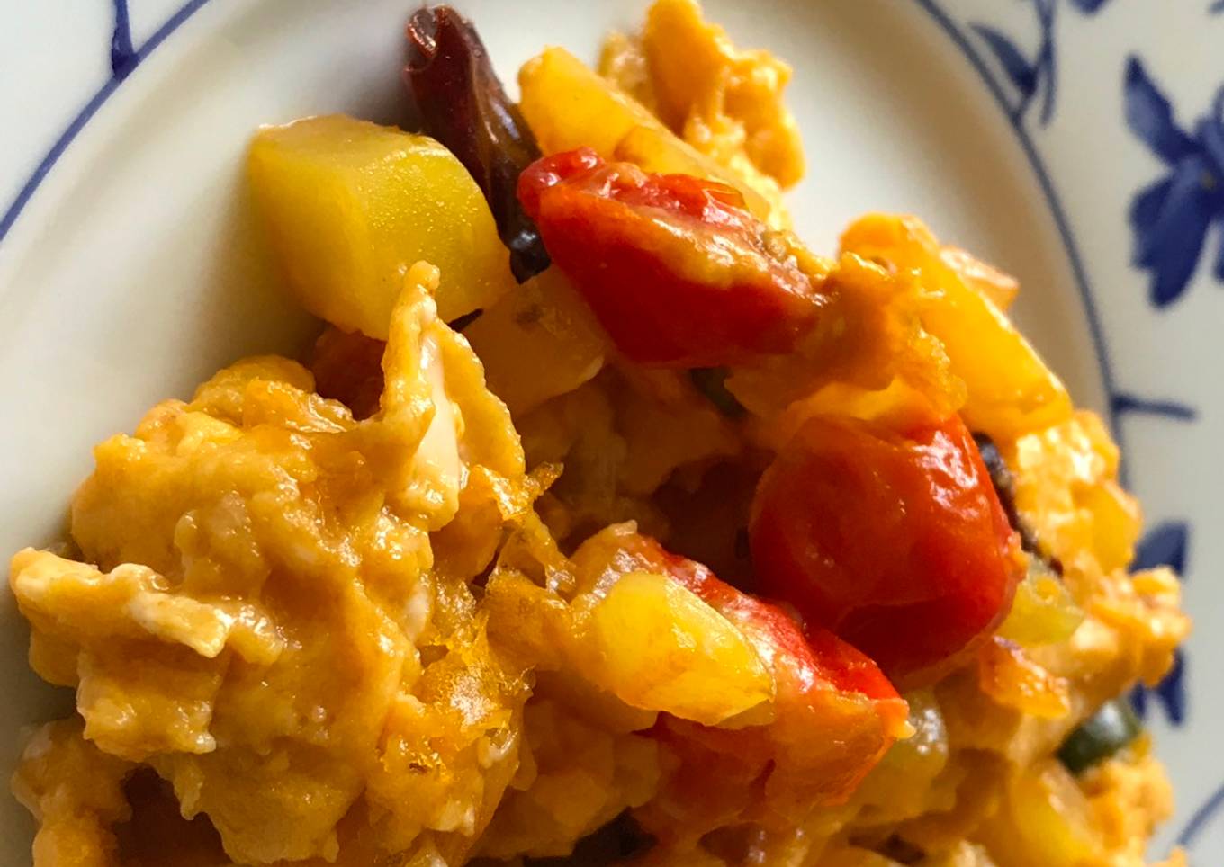 Huevos revueltos con verdura