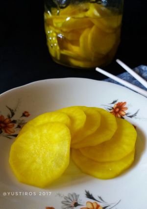 Foto resep Danmuji (yellow pickled radish) atau acar lobak korea