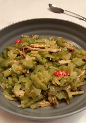 Foto resep Oseng pare ikan teri