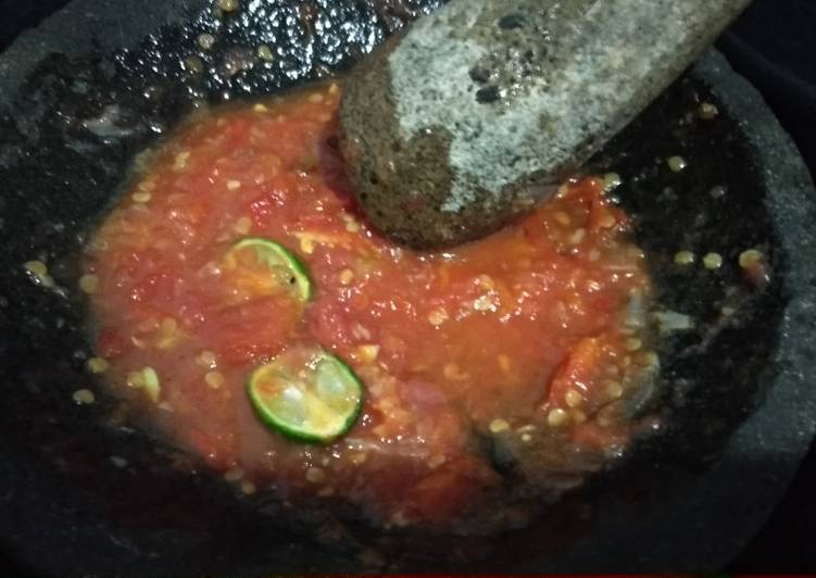 Resep Sambel tomat jeruk limo Anti Gagal