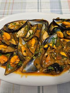 Una foto de Mejillones a la marinera