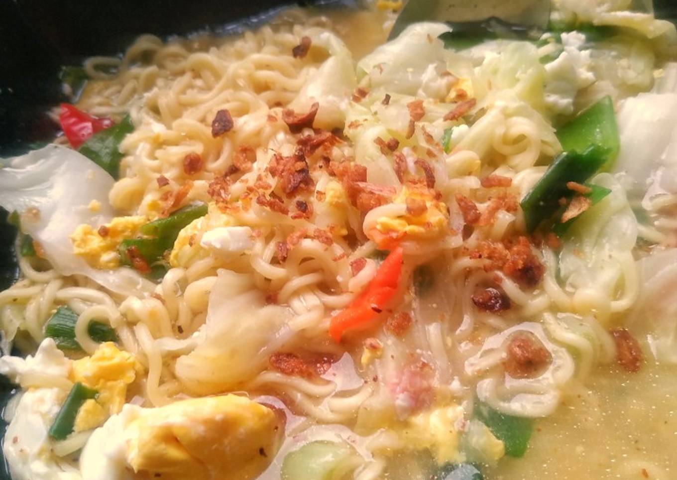 Mie kuah pedas