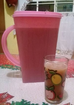 Una foto de Agua de tamarindo 🍹