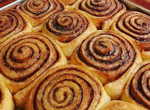 Una foto de Cinnamon Rolls (Rollos de canela)