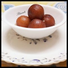Sweet Potato Gulab Jamun for Fast A picture of Sweet Potato Gulab Jamun for Fast.