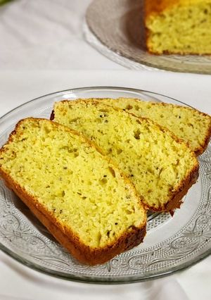 Una foto de 🥝 Budín de kiwi 🥝 Húmedo y esponjoso 😋Receta de aprovechamiento kiwi maduro