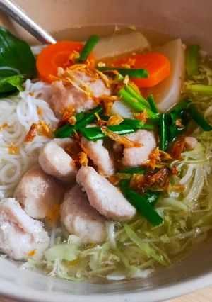 Hình của món Bún mọc.