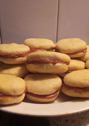 Una foto de Alfajores de dulce de leche