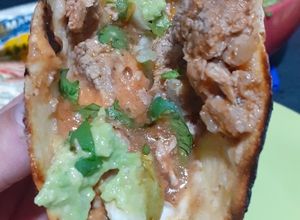 Una foto de Tacos de birria. (Receta clásica mexicana)