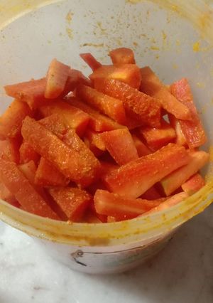 A picture of Carrot pickle.