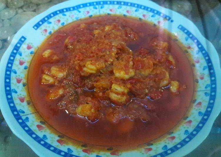 Sambal udang kupas