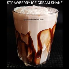 A picture of STRAWBERRY ICE-CREAM MILKSHAKE.