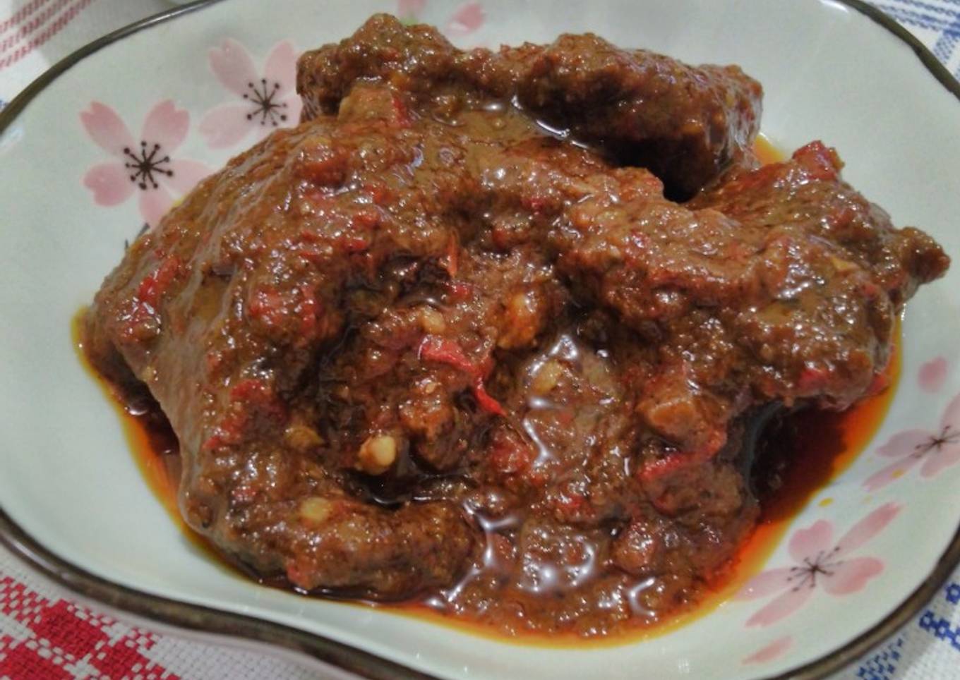 Semur daging sapi pedas praktis & enak