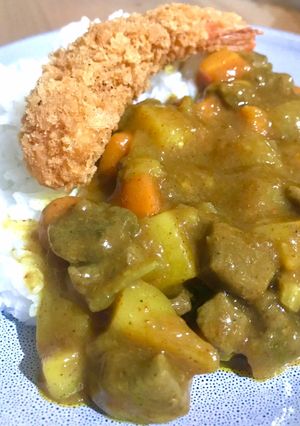 Foto resep Beef Curry / Kari / Kare Sapi dengan Ebi Furai / Udang Goreng