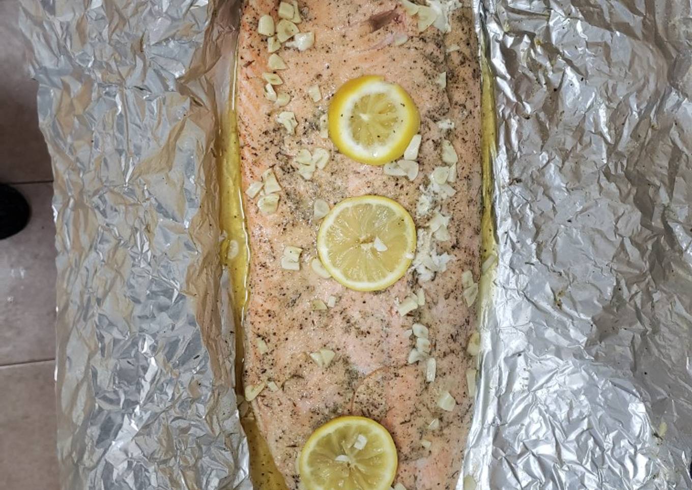 Baked salmon (suitable for smoking)