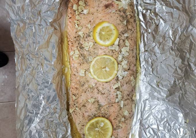 How to Make Super Quick Homemade Baked Salmon (keto friendly)