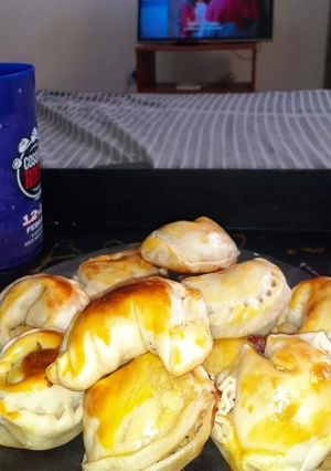 Una foto de Empanadas de atún 🥟🐟