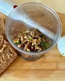 Pesto μαϊντανού με ψωμί του τοστ