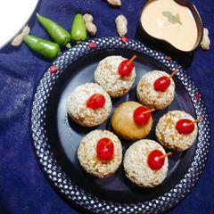 A picture of RawBananaCheeseBallsWithPeanutChutney.