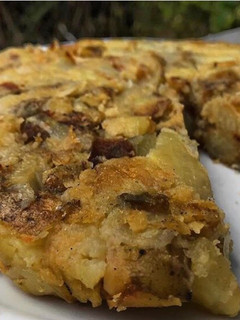 Una foto de Tortilla de papa vegana