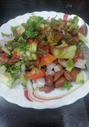 A picture of Chatpata Rajma Salad.