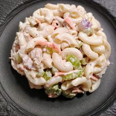A picture of Pineapple and chicken mac salad.