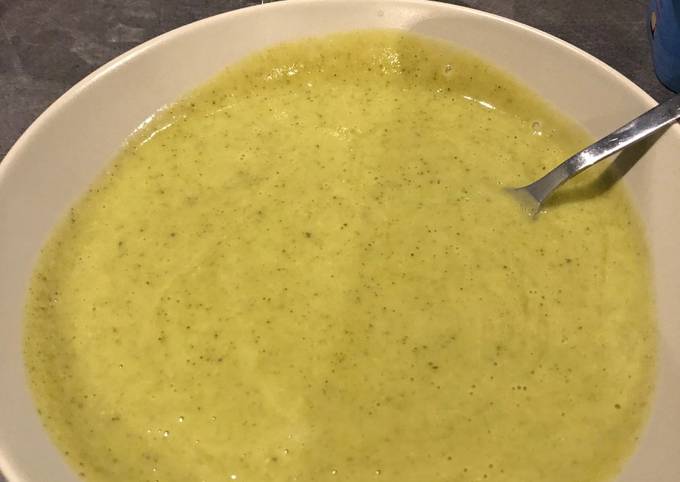 Soupe à la courgette