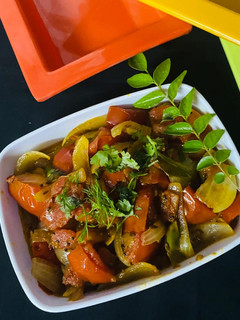 टमाटर की चटपटी सब्जी (Tamatar ki chatpati sabzi recipe in Hindi) रेसिपी मुख्य फोटो