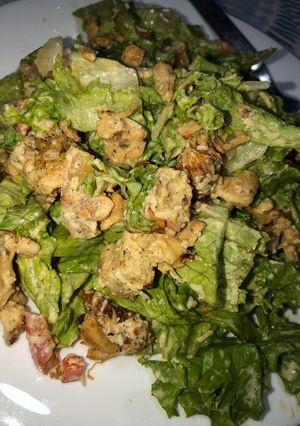 Una foto de Ensalada cesar casera