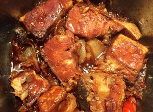 Hình của món Cá giò kho nước dừa.