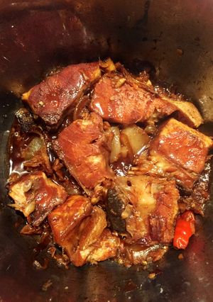 Hình của món Cá giò kho nước dừa.