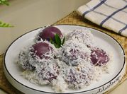Gambar klepon ubi ungu