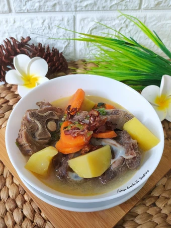 Langkah Gampang Membuat Resep Sop Buntut Sapi yang Lezat Sekali