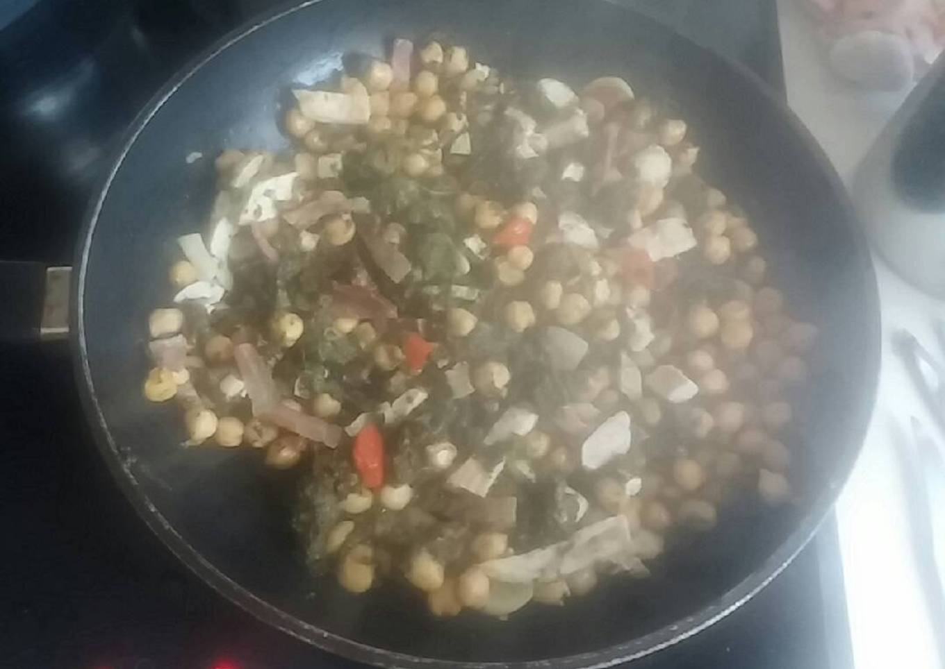 Garbanzos con espinacas