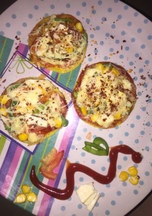 પીઝા અને ચિલા (Pizza Chila Recipe in Gujarati) રેસીપી મુખ્ય ફોટો