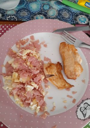 Una foto de Receta fácil con jamón!!