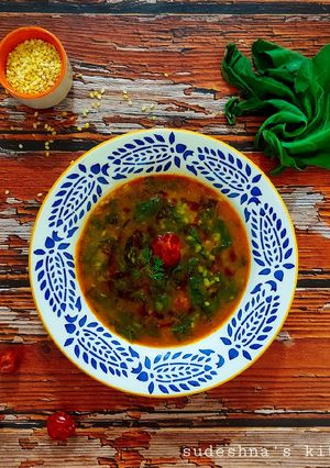 A picture of Moong-Palak Masala.