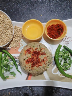 લસણીયા ખીચું (Khichu Recipe In Gujarati) રેસીપી મુખ્ય ફોટો